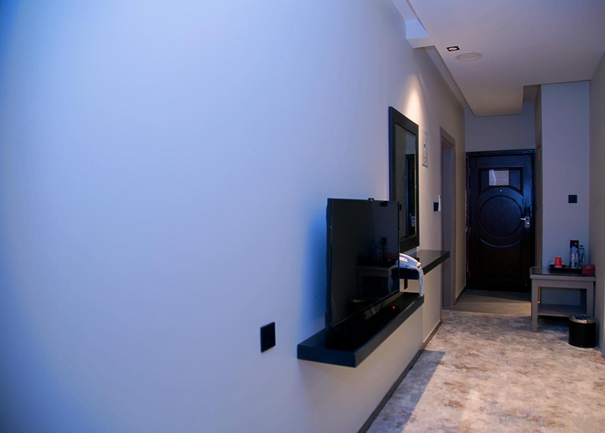 Sharz Hotel Buraidah Extérieur photo